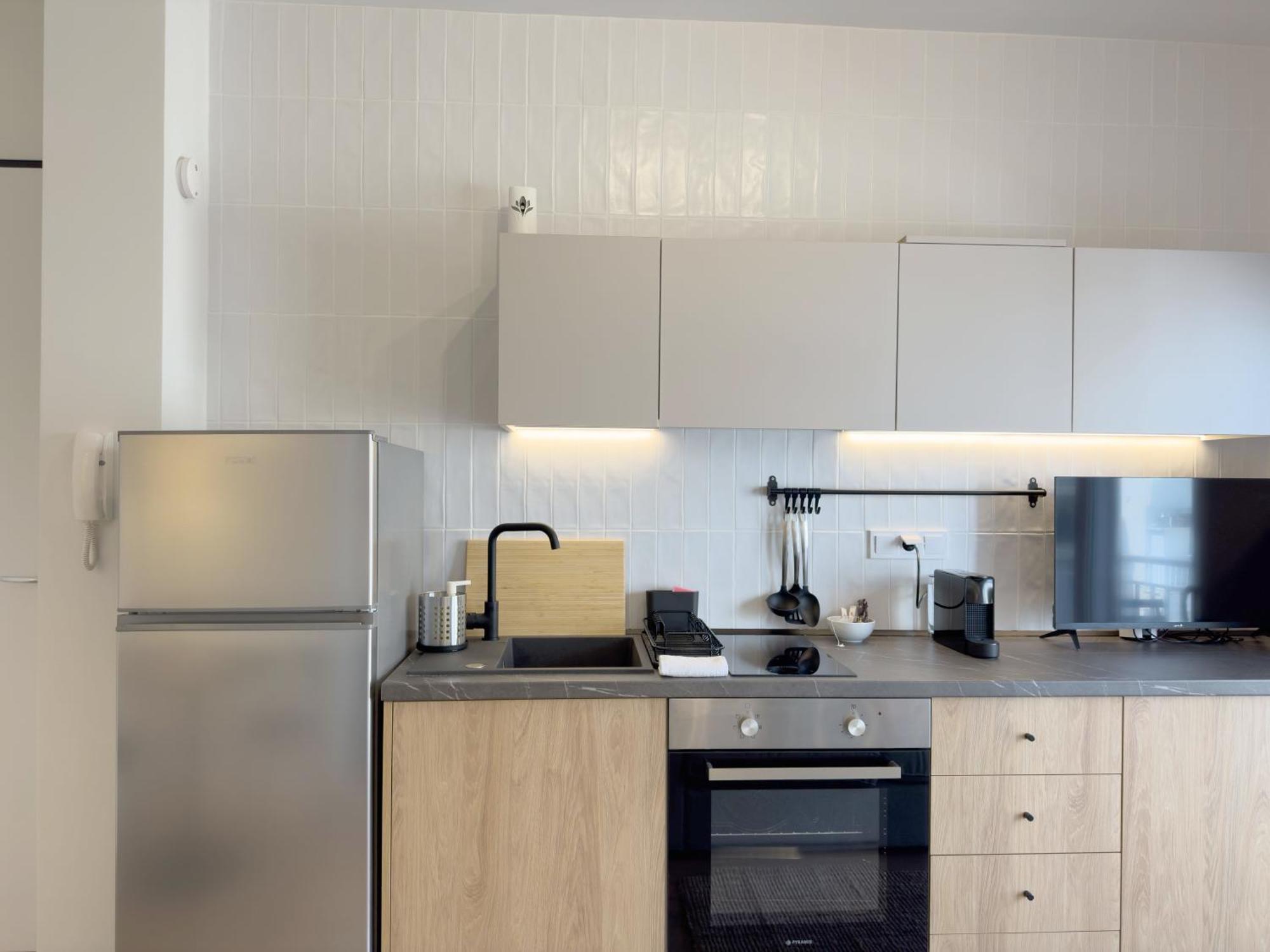 Amber Studios & Suites By Halu! Thessaloniki Buitenkant foto